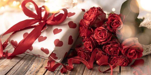 Surprinde-ti partenera cu cele mai frumoase cadouri de Valentine's Day!
